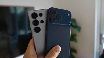 img of iPhone 17 vs. Galaxy S25: Quem Vence a Batalha dos Titãs Tech em 2025?